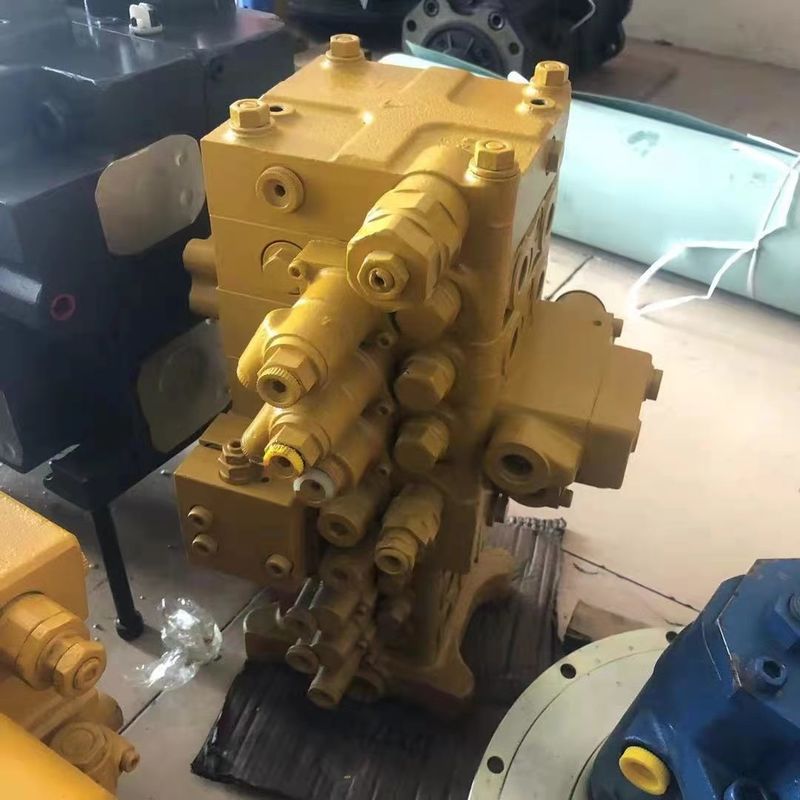 Komatsu Excavator Main Control Valve 723-57-16100 For PC160-7 Excavator