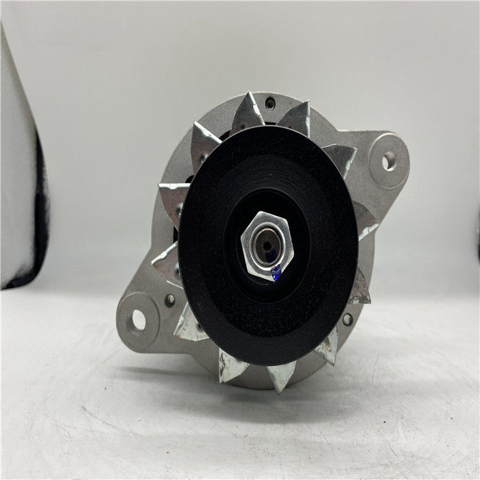 PC60-5 PC60-6 4D95 Excavator Alternator 24V 15A 600-821-3850 0-33000-5510